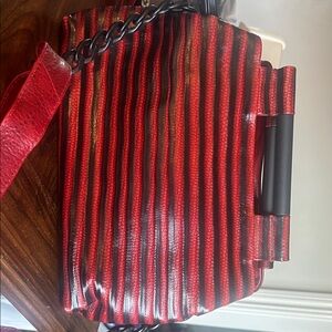 Elegant Red Striped Shoulder Bag